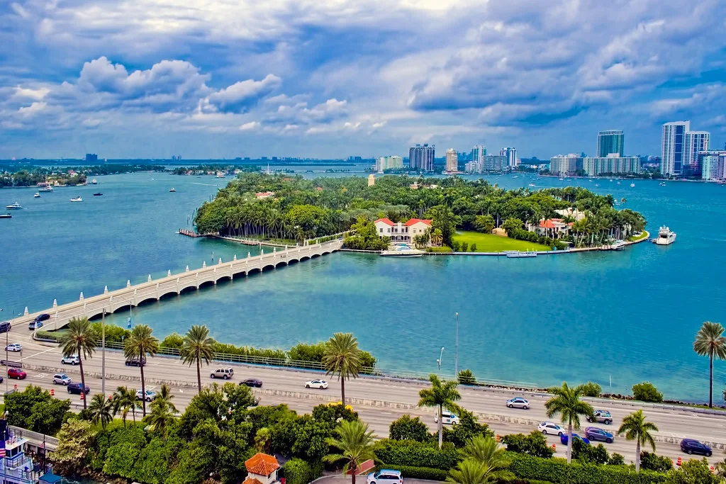 Miami Downtown / Marine Stadium / Star Island 12