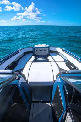 Coastal Splash Cruise 7