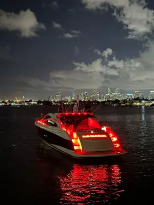 Gambler Miami Island Fiesta 13