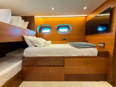 Matrix Elite Corporate Cruise 10