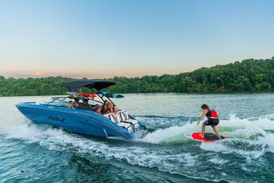 Coastal Splash Cruise 5