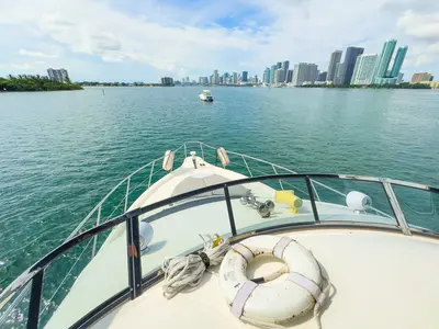Santorini Biscayne Bay Escape 6
