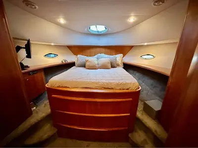 Santorini Biscayne Bay Escape 15