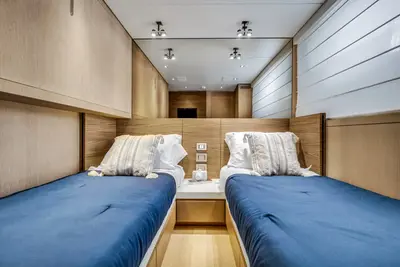 🌅✨🛥️ Astonishing Sunset Voyage 🥂🌊 19