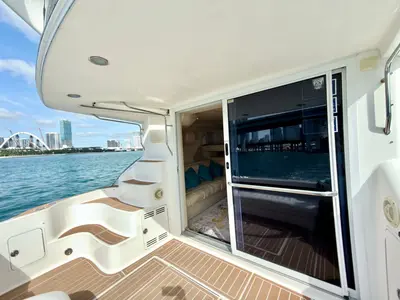 Island Glimpse Cruise 13
