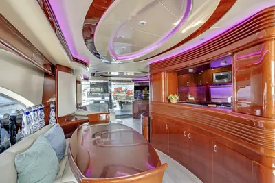 "Del Mar" Executive Escape Among the Biscayne Isles. 16