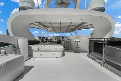 Elegant Harbor Retreat 9