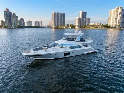 Paragon Luxe Corporate Charter 3