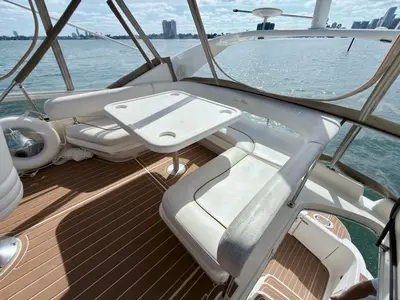 Island Glimpse Cruise 16