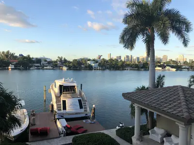 Carpediem Sunset Voyage 15