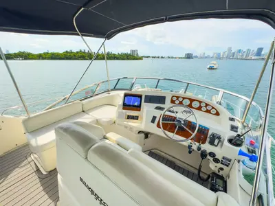 Santorini Biscayne Bay Escape 4