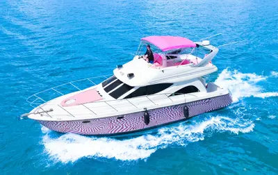 Pink Lady Island Escapade 13