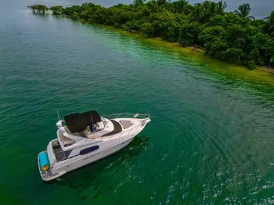 Santorini Biscayne Bay Escape 3