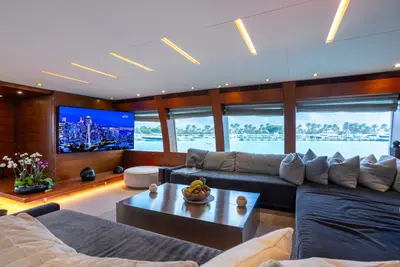 Matrix Elite Corporate Cruise 6