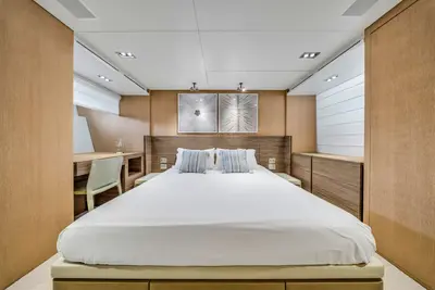 🌅✨🛥️ Astonishing Sunset Voyage 🥂🌊 21