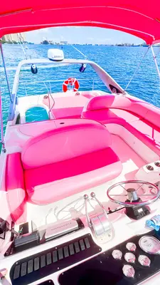 Pink Lady Island Escapade 5