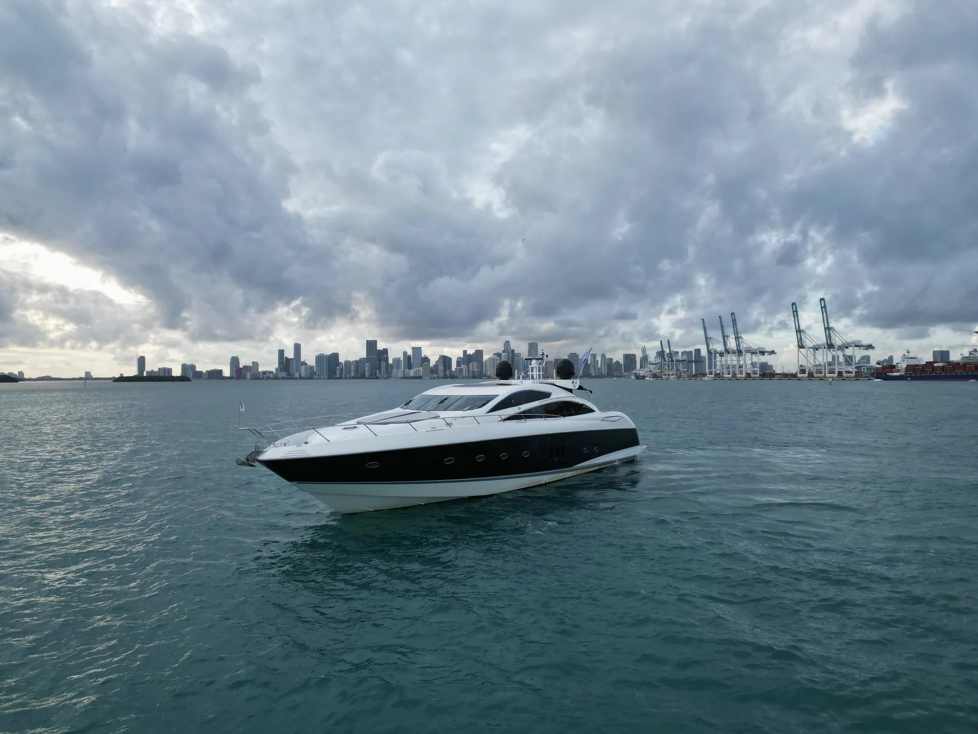 Gambler Miami Island Fiesta