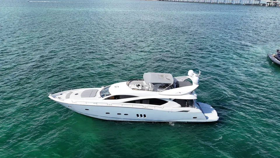 Deep Blue Business & Leisure Cruise